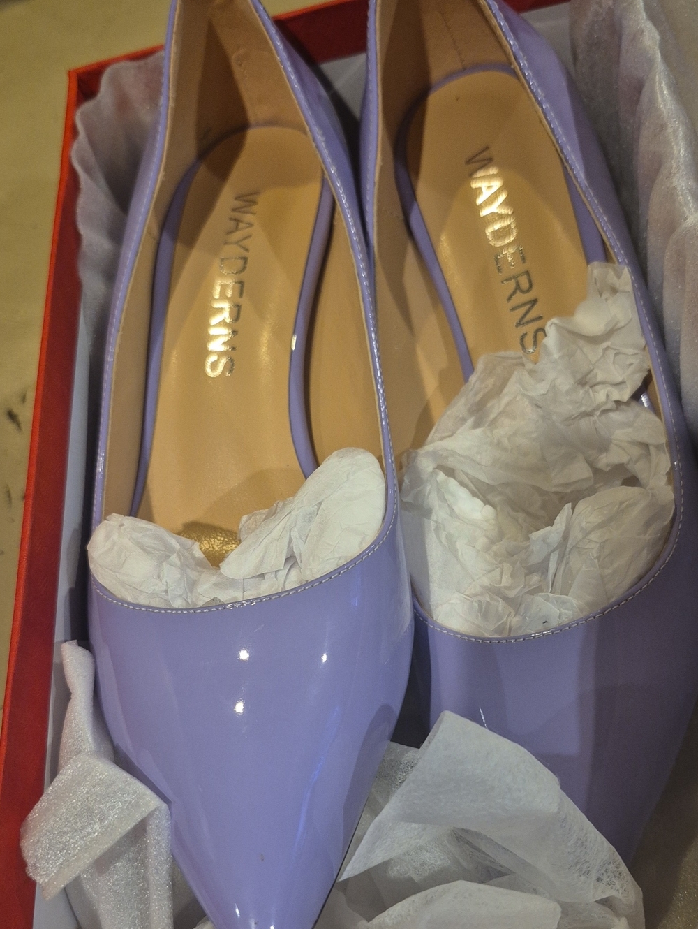 NEW- Lavender Patent Pointed Ballet Flats